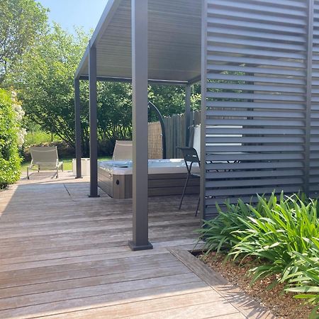Un Moment A La Campagne Bed & Breakfast Pleuven Luaran gambar